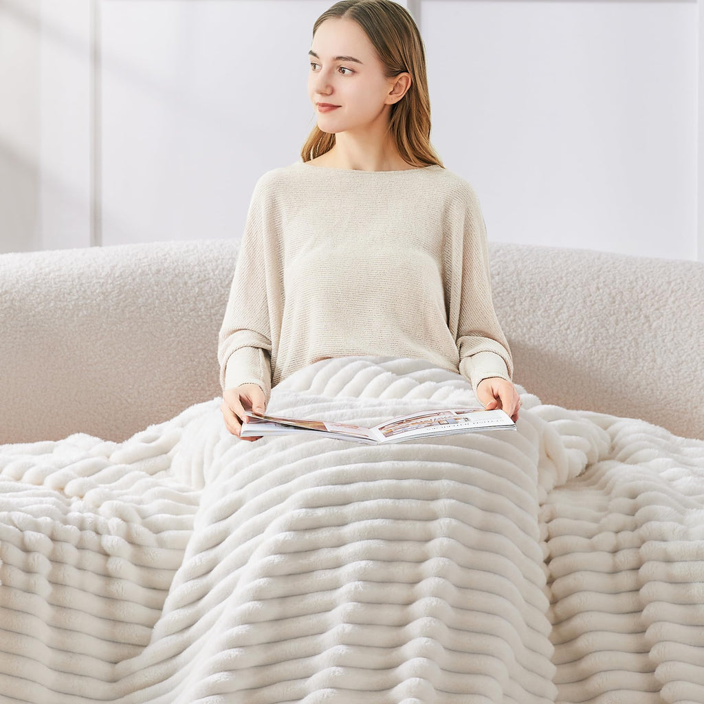 BEDELITE Ribbed Fleece Throw Blanket for Couch, Cream, 50"x60" | Ultra-Soft Plush Fleece, Cozy, Warm Yet Lightweight, Ribbed Texture, Home Decor, Machine Washable, Giftable, All-Season Use