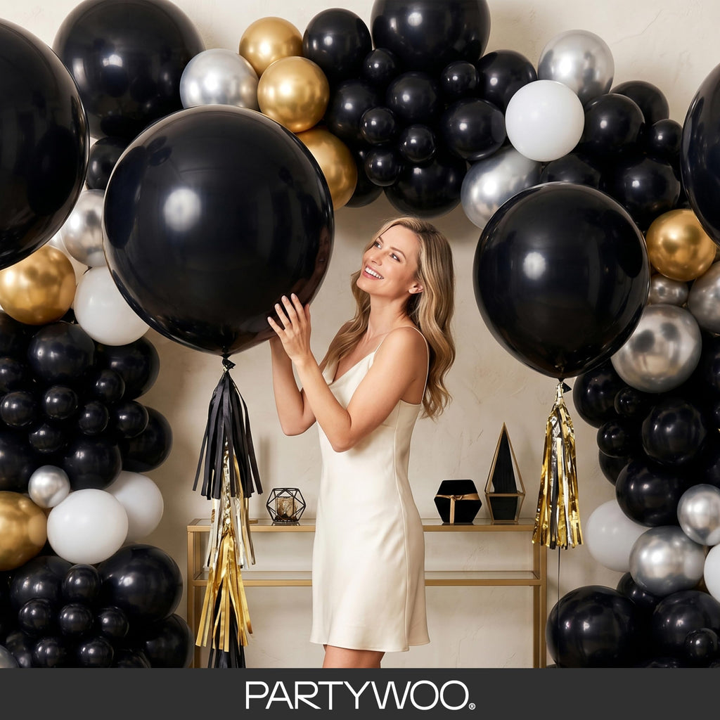 PartyWoo Black Balloons 152pcs Different Sizes of 18 12 10 5 Inch | Balloons for Baby Shower Birthday Graduation Casino Gaming Anniversary Race Car Baby Party Decorations Black-Y18