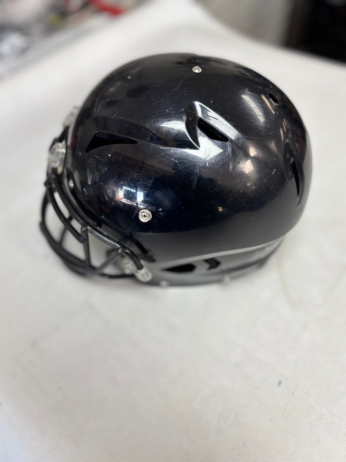 2024 Schutt Vengeance A11 Youth Large Football Helmet
