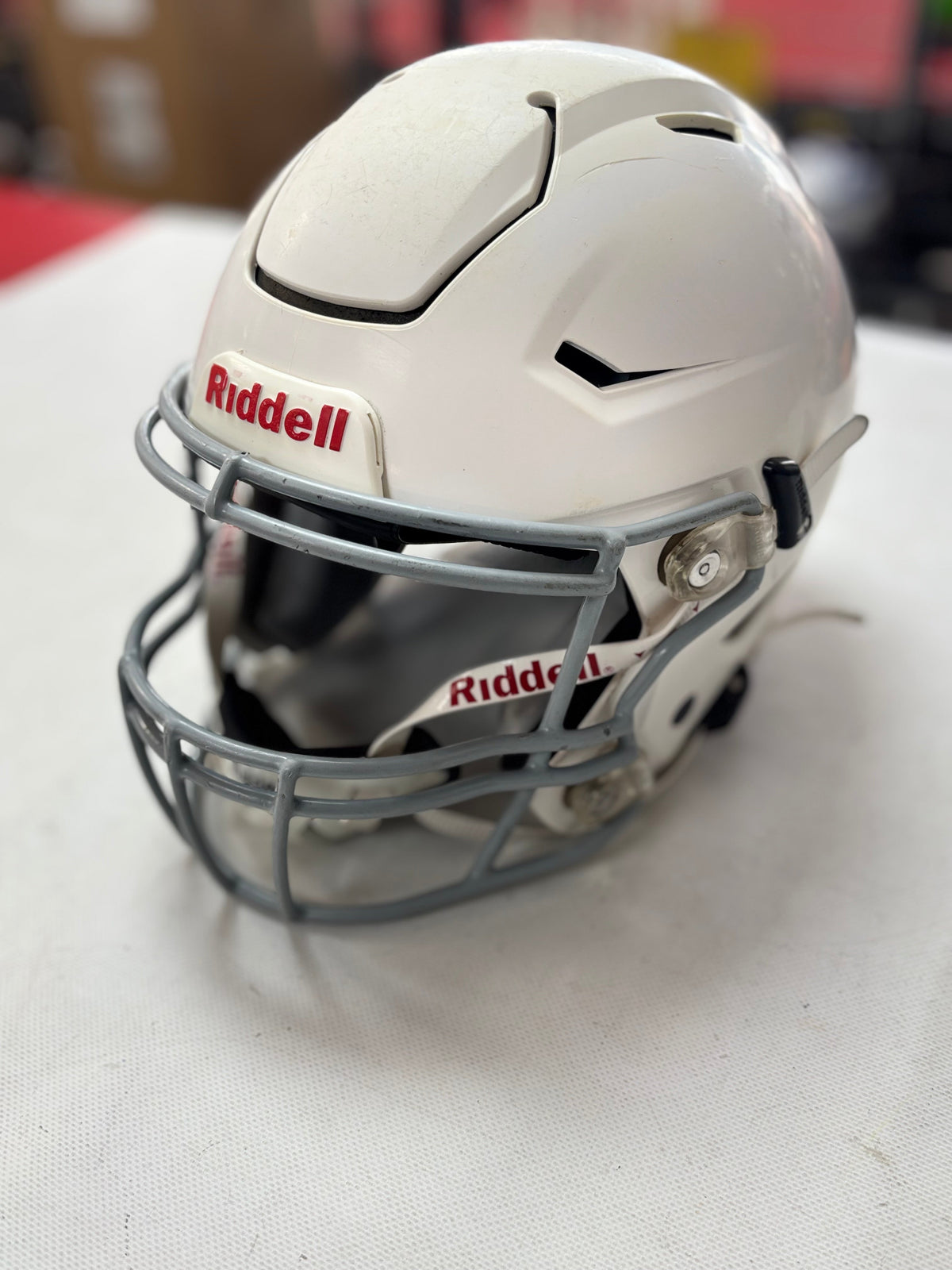 2023 White Riddell SpeedFlex Football Helmet Youth Large (used)