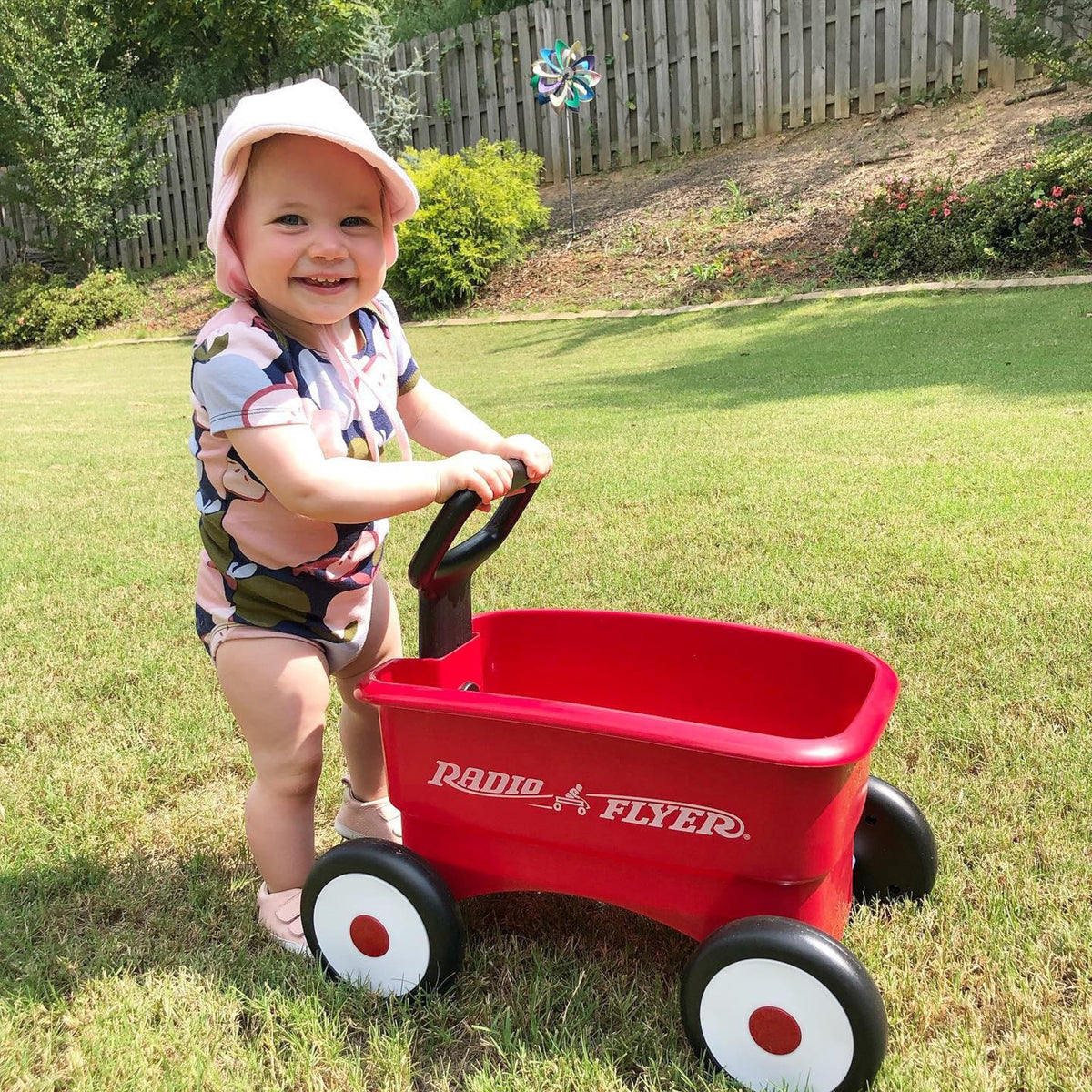 Radio Flyer Push & Pull Walker Wagon with Garden Tools, Ages 1-4 Years, Red | Locking Handle for Stability, Baby Push Walker Converts to Pull Wagon, Indoor & Outdoor Play